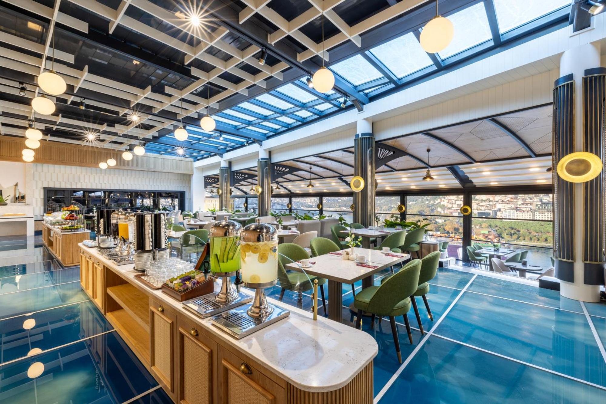 Clarion Hotel Golden Horn Istanbul Bagian luar foto The restaurant
