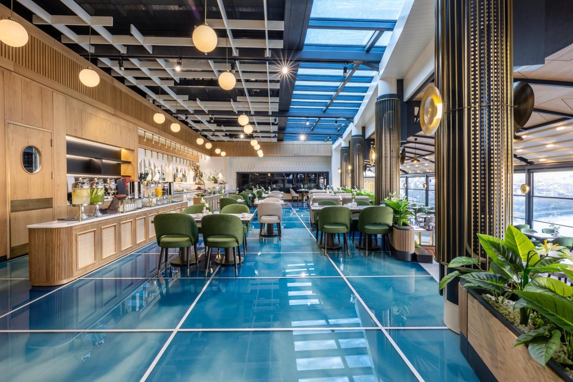 Clarion Hotel Golden Horn Istanbul Bagian luar foto The restaurant